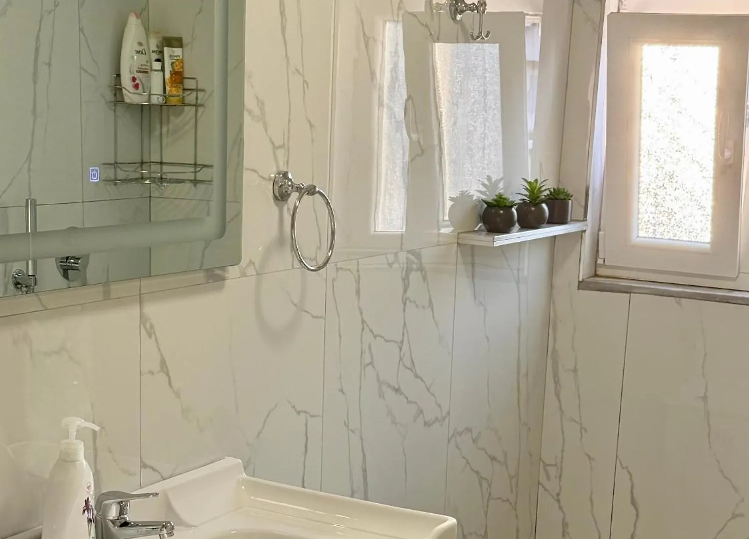 Lumiere Apartment Tirana 03 Αλβανία